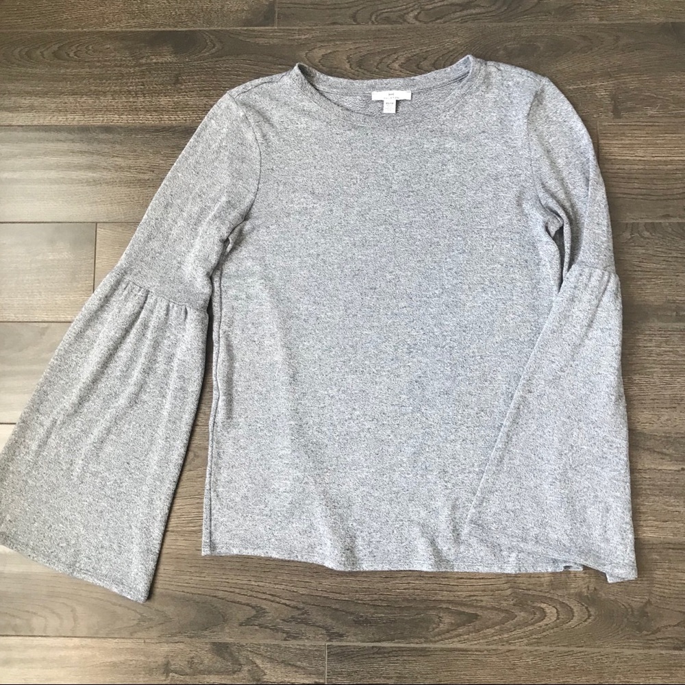 Halston bell sleeve top